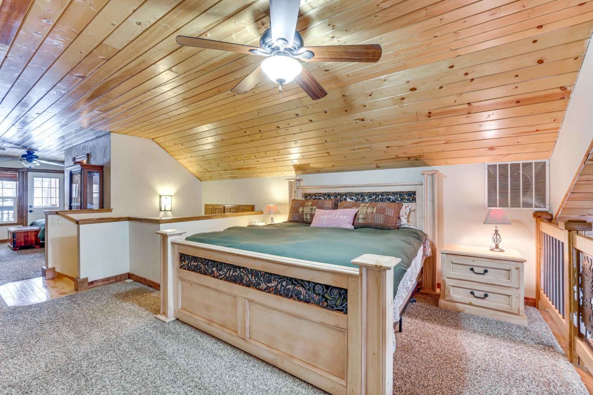 Updated Garden Valley Home With Fire Pit And Game Room Crouch Eksteriør bilde